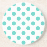 Posavasos Puntos de polka turquesa<br><div class="desc">Paquetes de polka turquesa sobre fondo blanco</div>