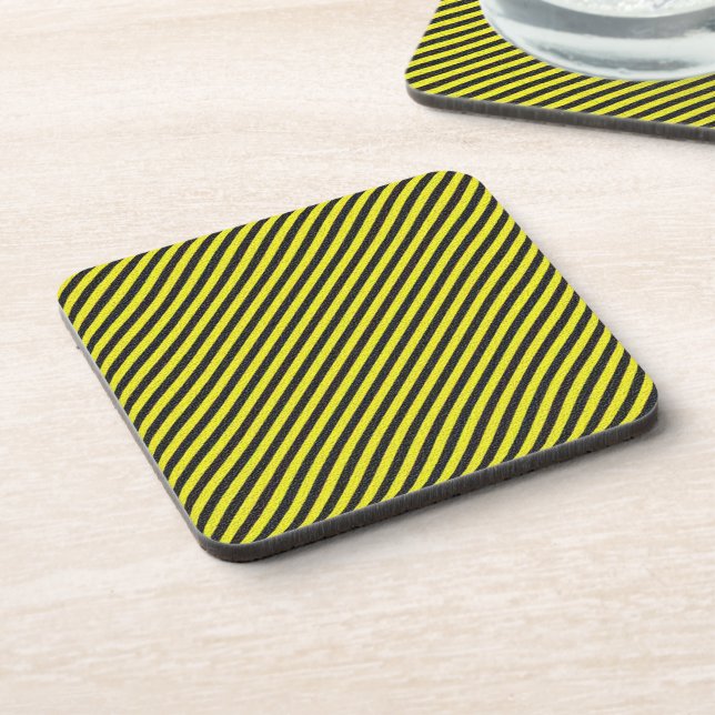 Posavasos Rayas diagonales delgadas en negro y amarillo (Lado Izquierdo)