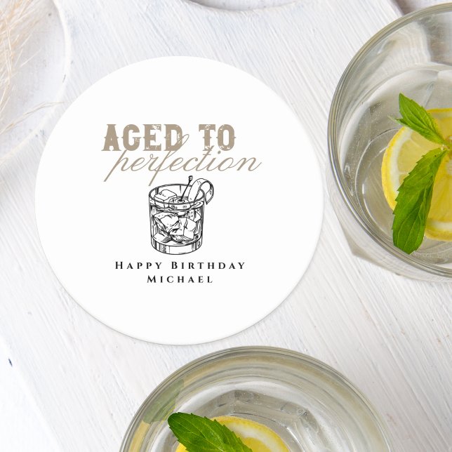 Posavasos Redondo De Papel Aged to Perfection White Whiskey Birthday Party (Subido por el creador)