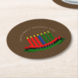 Posavasos Redondo De Papel Agregar velas de Kwanzaa con nombre y año