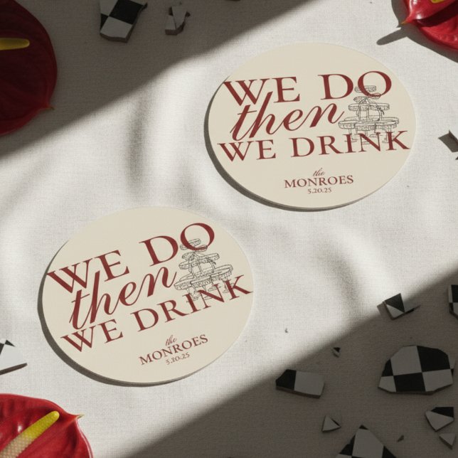 Posavasos Redondo De Papel Elegante Old Money Red Paper Cocktail Wedding Favo (Add a touch of timeless charm and playful personality to your celebration with this paper coaster!)