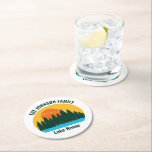 Posavasos Redondo De Papel Family Lake House Cute Personalizado Sunset<br><div class="desc">Hermosa casa de montaña familiar con el agua azul bonito bajo el bosque de árboles y la fresca puesta de sol naranja. Un buen recuerdo de viaje de camping para tu excursión a la naturaleza o grupo de salvajes.</div>