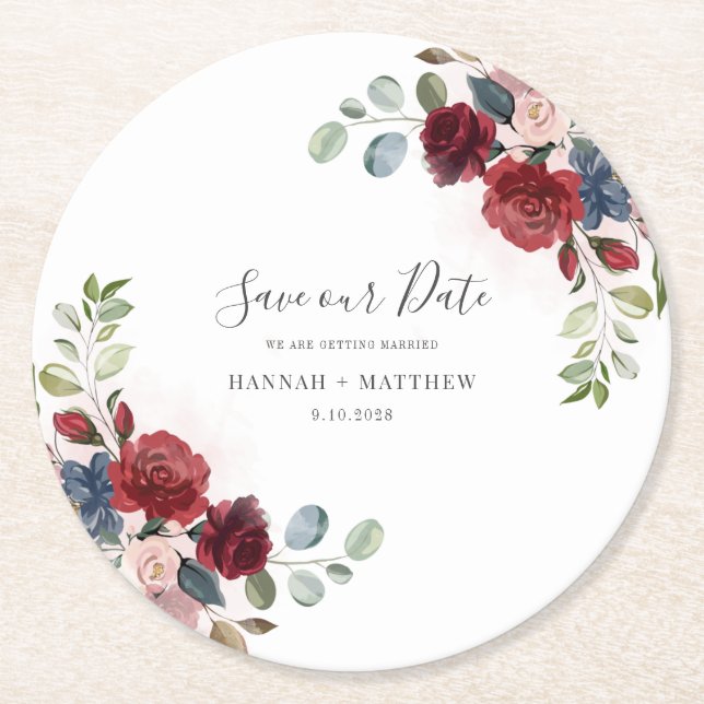 Posavasos Redondo De Papel Floral Borgoña Script Wedding Save the Date (Anverso)