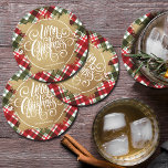 Posavasos Redondo De Papel Gold Merry Christmas Plage<br><div class="desc">Feliz Navidad con letras blancas de moda sobre un chisme de Relieve metalizado de oro falso,  estas galaxias redondas presentan un fondo de manta de vacaciones rojas,  verdes y blancas y están personalizadas con tu nombre. Platos,  servilletas y más en nuestra tienda.</div>