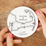Posavasos Redondo De Papel Harwich MAMÁES Wequassett Resort Boda de Cape Cod<br><div class="desc">Saludos a los grandes tiempos en Cape Cod en la celebración de su boda costero en Harwich con estos embutidos personalizados de papel en mapas de Black and White Cape Cod. Máster de papel personalizado perfecto para su tarta de almejas de Cape Cod, fiesta de compromiso, Fiesta de bienvenida Boda,...</div>