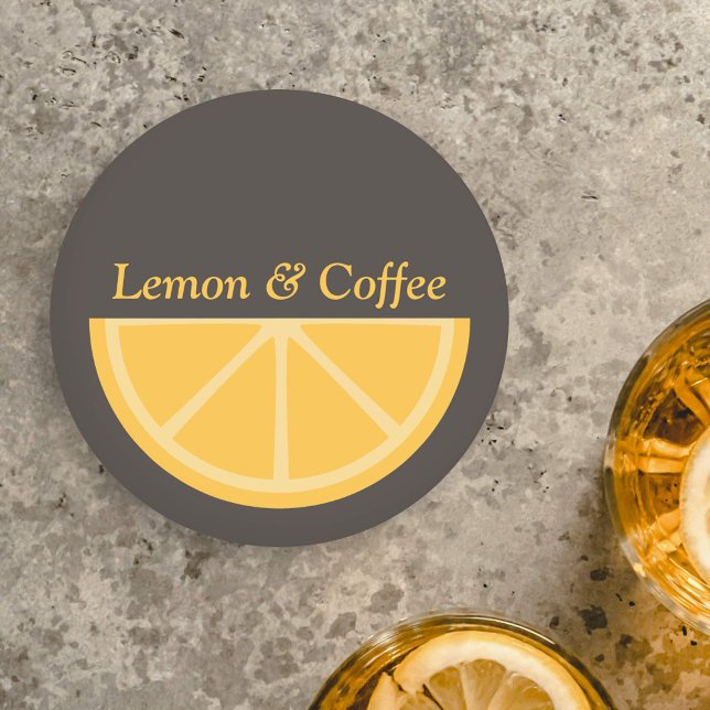 Posavasos Redondo De Papel Media Slice de limón (Lemon Half-Slice Coaster)