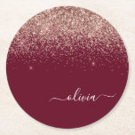 Posavasos Redondo De Papel Monograma de Purpurina rosa Rubor Rosa de Borgoña<br><div class="desc">Borgoña y oro Rosa - Rubor Purpurina de espuma rosada Script Monograma Nombre de las tiras de papel. Esto hace que la graduación perfecta, el cumpleaños, el boda, la ducha de novia, el aniversario, la ducha de bebé o la fiesta de soltera sea un regalo para alguien que ama el...</div>