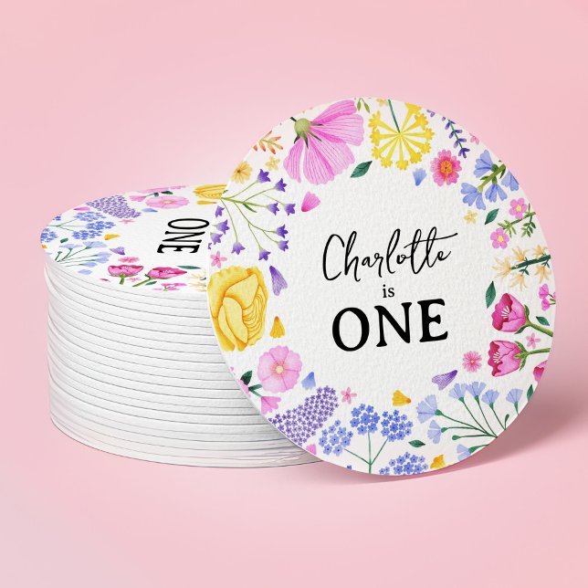 Posavasos Redondo De Papel Pequeño Chica de Flor Silvestre 1er cumpleaños Flo (Spring Wildflowers Garden Party Round Paper Coaster)