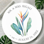 Posavasos Redondo De Papel Personalización de la flor acuarela de las castas<br><div class="desc">Eleva tus favores matrimoniales con estas galas bodas personalizadas, con un impresionante pájaro acuarela de flores del paraíso emparejado con un follaje de hojas de palmera exuberantes en tonos naranjas, turquesas y verdes. Diseñadas por Victoria Grigaliunas de Do Tell A Belle, estas galerías combinan elegancia y funcionalidad, convirtiéndolas en un...</div>