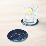Posavasos Redondo De Papel Personalizado de la Marina Blue Gold Agate Bat Mit<br><div class="desc">Elegante ágata azul marino y oro decora el costado de esta moderna montaña de papel fiesta Bat Mitzvah. El nombre de su hija está escrito en un hermoso guión formal bajo la Estrella de David. Perfecto para una moda, elegante familia judía celebrando la llamada de su chica a la Torá....</div>