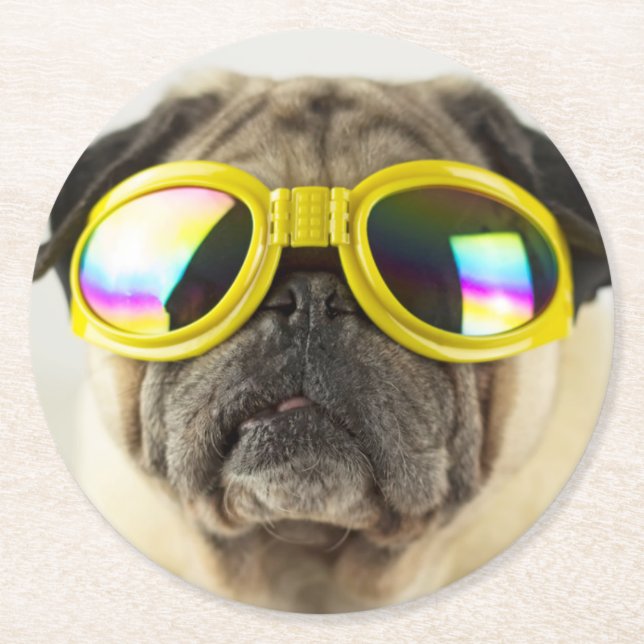 Posavasos Redondo De Papel Pug con gafas (Anverso)