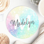 Posavasos Redondo De Papel Purpurina holográfico irlandés Girly<br><div class="desc">Una moda de moda con un fondo purpurina en tonos pastel. Usted puede personalizar fácilmente con su monograma y/o nombre personalizado.</div>
