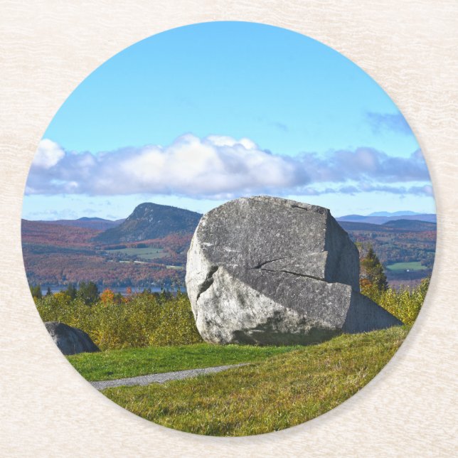 Posavasos Redondo De Papel Roca Sentinel, lago Willoughby, Vermont (Anverso)