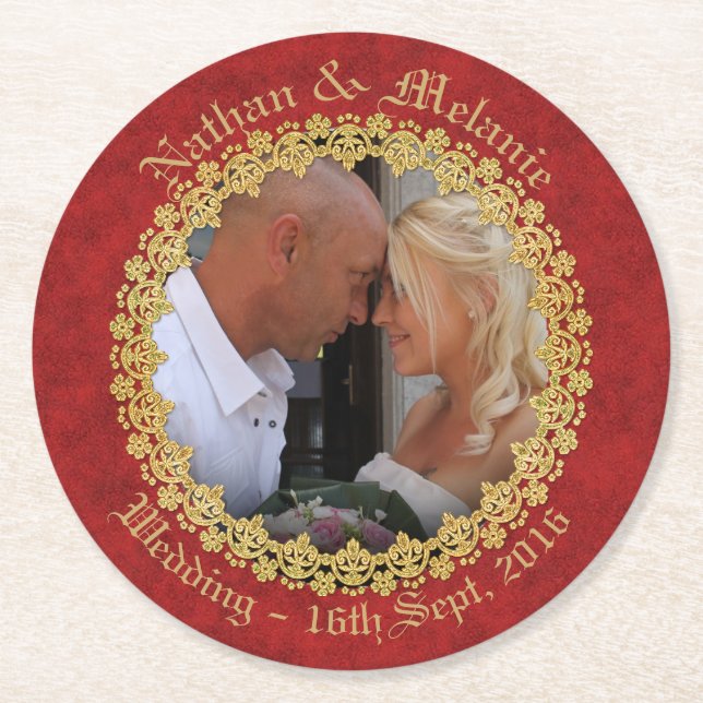 Posavasos Redondo De Papel Rojo y oro adornados (Anverso)