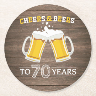 Posavasos Redondo De Papel Saludos y cervezas rústicos a 70 años