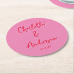 Posavasos Redondo De Papel Script manuscrito Whimsy Pink Red Custom Wedding<br><div class="desc">Guión manuscrito Quirky Whimsy Boda Personalizado Papel Redondo de la escoria en rosa y rojo</div>