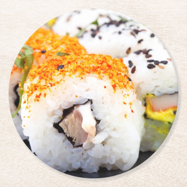 Posavasos Redondo De Papel Sushi en un plato (Anverso)