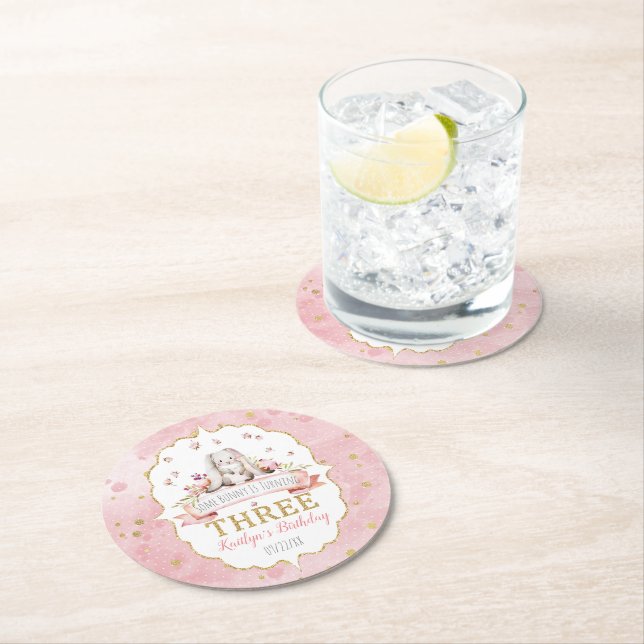 Posavasos Redondo De Papel Un conejo cumple tres años (In situ)