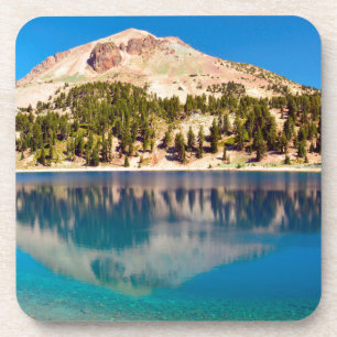 Posavasos Reflejos en el lago Helen, Lassen Volcánico