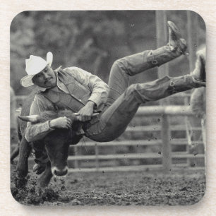 Posavasos Rodeo Indio Americano en Tygh Valley, Oregon. Clin