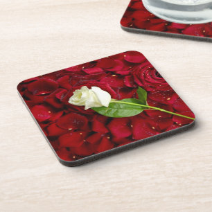 Posavasos Rosa blanco en los pétalos rojos