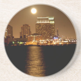 Posavasos salida de la luna sobre San Diego