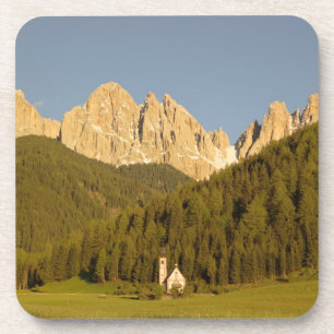 Posavasos San Giovanni, Val di Funes, Dolomitas, Italia