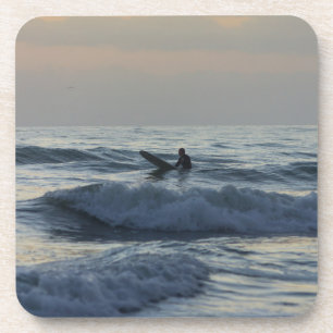 Posavasos Surfer Awaits