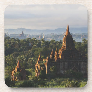 Posavasos Templos al amanecer, Bagan, Myanmar