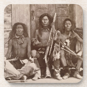 Posavasos Tres indio Braves, fotografiado por el inglés rea