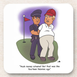 Posavasos Trump se compadece de una montaña rusa de plástico