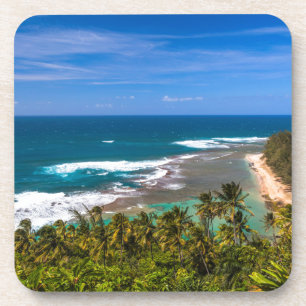 Posavasos Tunnels Beach visto desde el sendero Kalalau