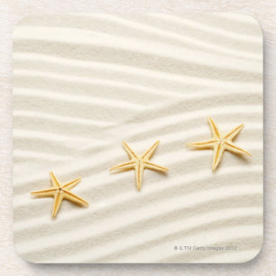Posavasos Una fila del unstraight de estrellas de mar