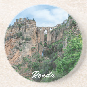 Posavasos Viejo puente histórico en Ronda, España