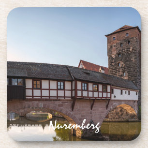 Posavasos Viejo puente medieval en Nuremberg, Alemania