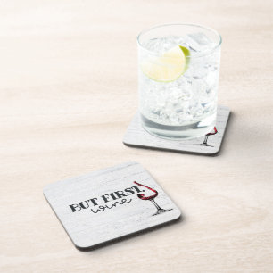 Posavasos Vino Rojo Vertido En Madera Blanco