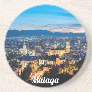 Posavasos Vista nocturna de la Catedral de Málaga en Málaga,