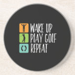 Posavasos Wake Up Play Golf Repetir el divertido golf y golf<br><div class="desc">Despierta Juega A Repito De Golf. Guay y diseño de golf divertido para jugadores de golf, entrenadores de golf o aficionados al golf. Esta magnífica mercancía es ideal para los que disfrutan jugando golf, conduciendo carrito de golf por el campo, poniendo y anotando birdie. Perfecto para los golfistas profesionales, los...</div>