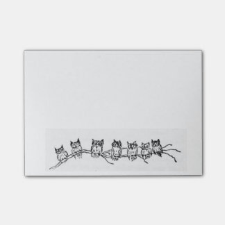 Post-it® Fila de las notas de post-it de los búhos