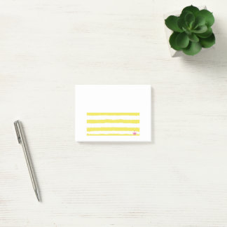Post-it® Notas adhesivas de rayas amarillas y corona rosa