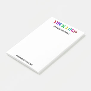 Post-it® Notas pegajosas sobre el logotipo de la compañía d