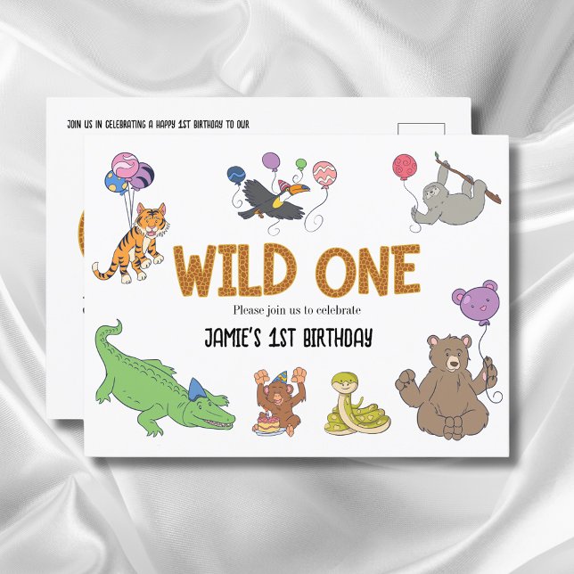 Postal 1.ᵉʳ cumpleaños salvaje de animales de Safari de u (Wild one 1st birthday invitation postcard.)