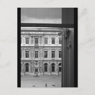 Postal A través de la ventana Le Louvre Paris Postcard
