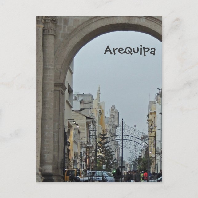 Postal A través de las Arcas - Plaza de Armas-Arequipa, P (Anverso)