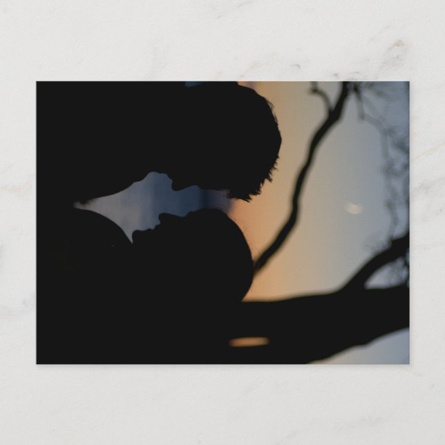 Postal abrazo de los amantes (Anverso)