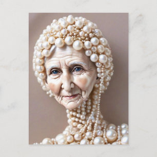 Postal Abuela Perla Extraña