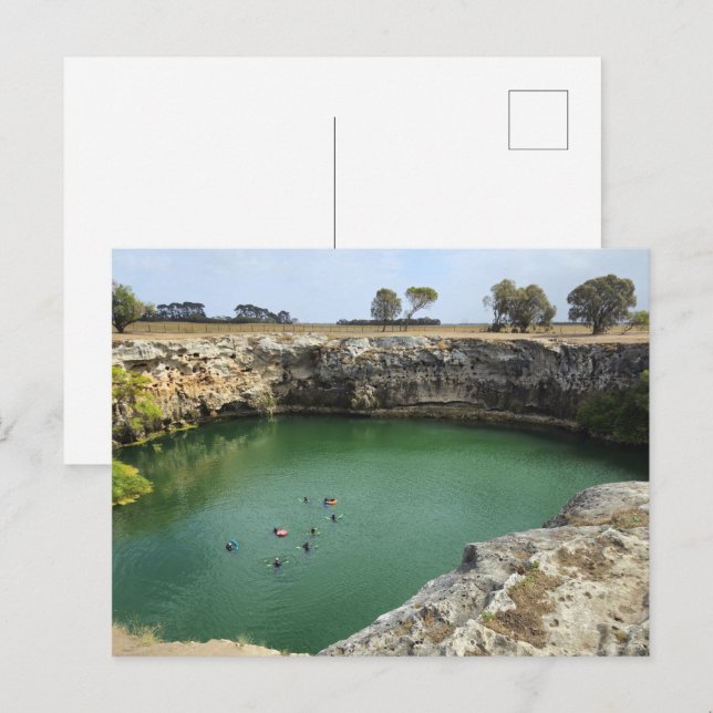 Postal Acantilados de caliza y aguas esmeraldas (Anverso / Reverso)