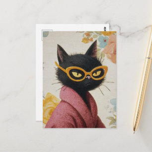 Postal Actitud Única de Gatito en Bata y Gafas