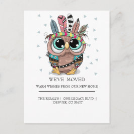 Postal adorable búho dulce con Feathers mudándose