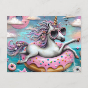 Postal Adorable unicornio flotando en un castaño glaseado